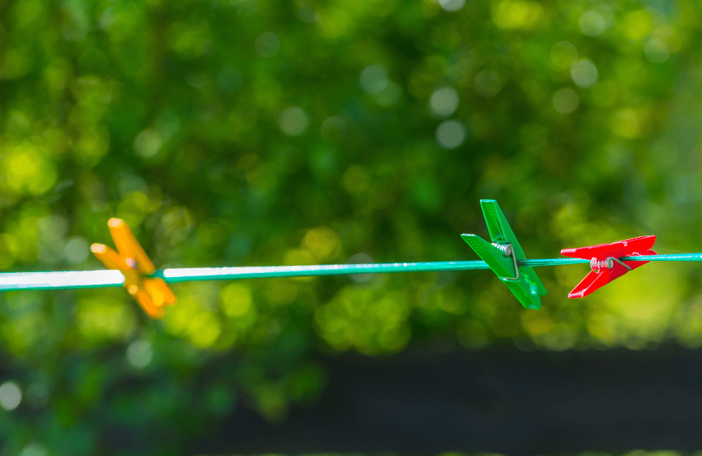 Uma mensagem visual poderosa que nos lembra da importância de fazer escolhas conscientes para proteger o nosso planeta.