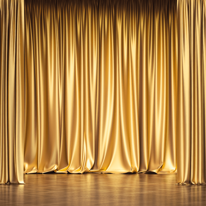 Cortinas limpas e cuidadas para um ambiente mais agradável.
