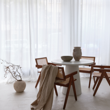 Cuidamos de todo o processo, desde a retirada das cortinas no local, e entrega agendada.